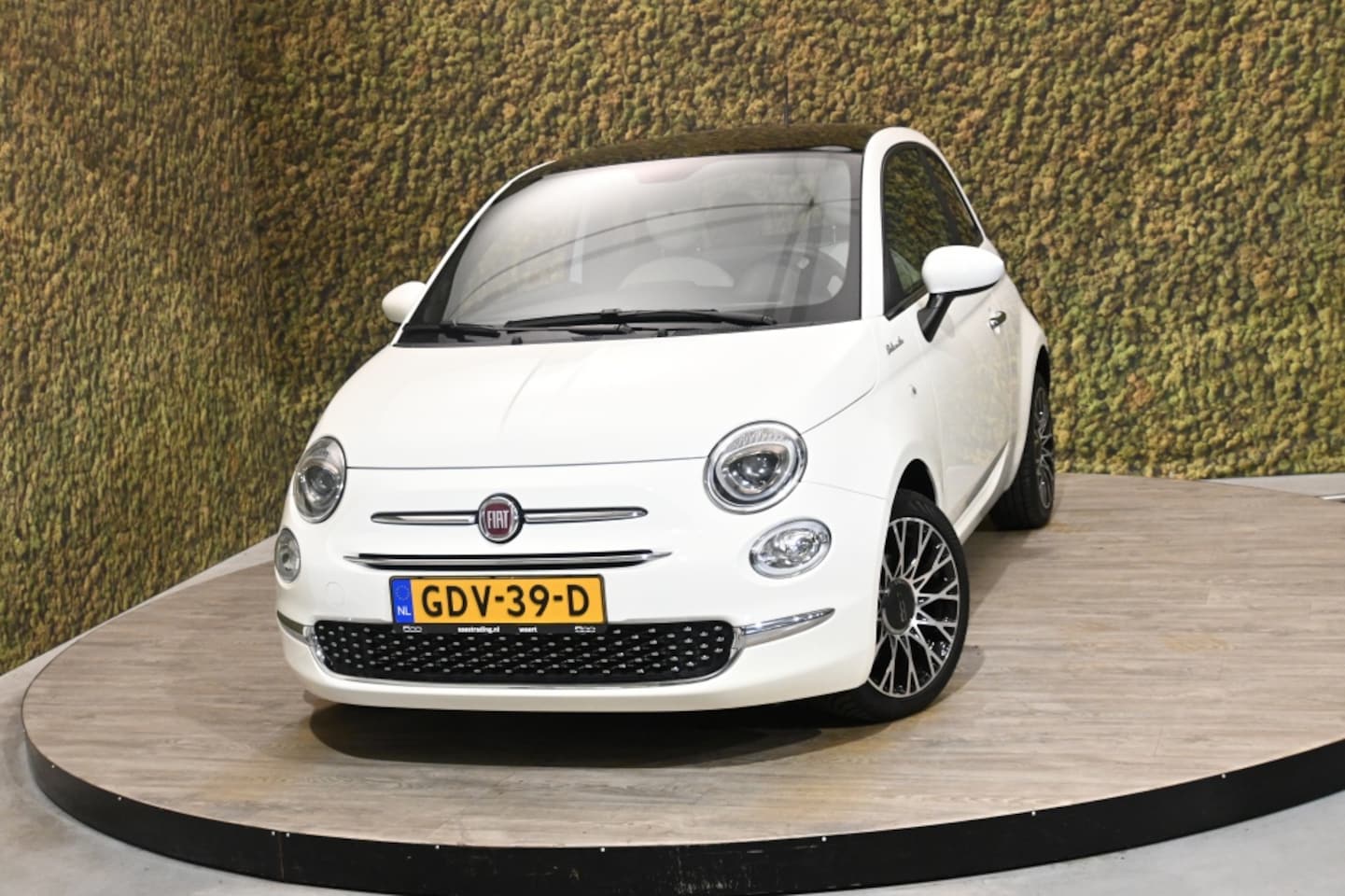 Fiat 500 - 1.0 Hybrid Dolcevita | Carplay | Climate cntrl. - AutoWereld.nl