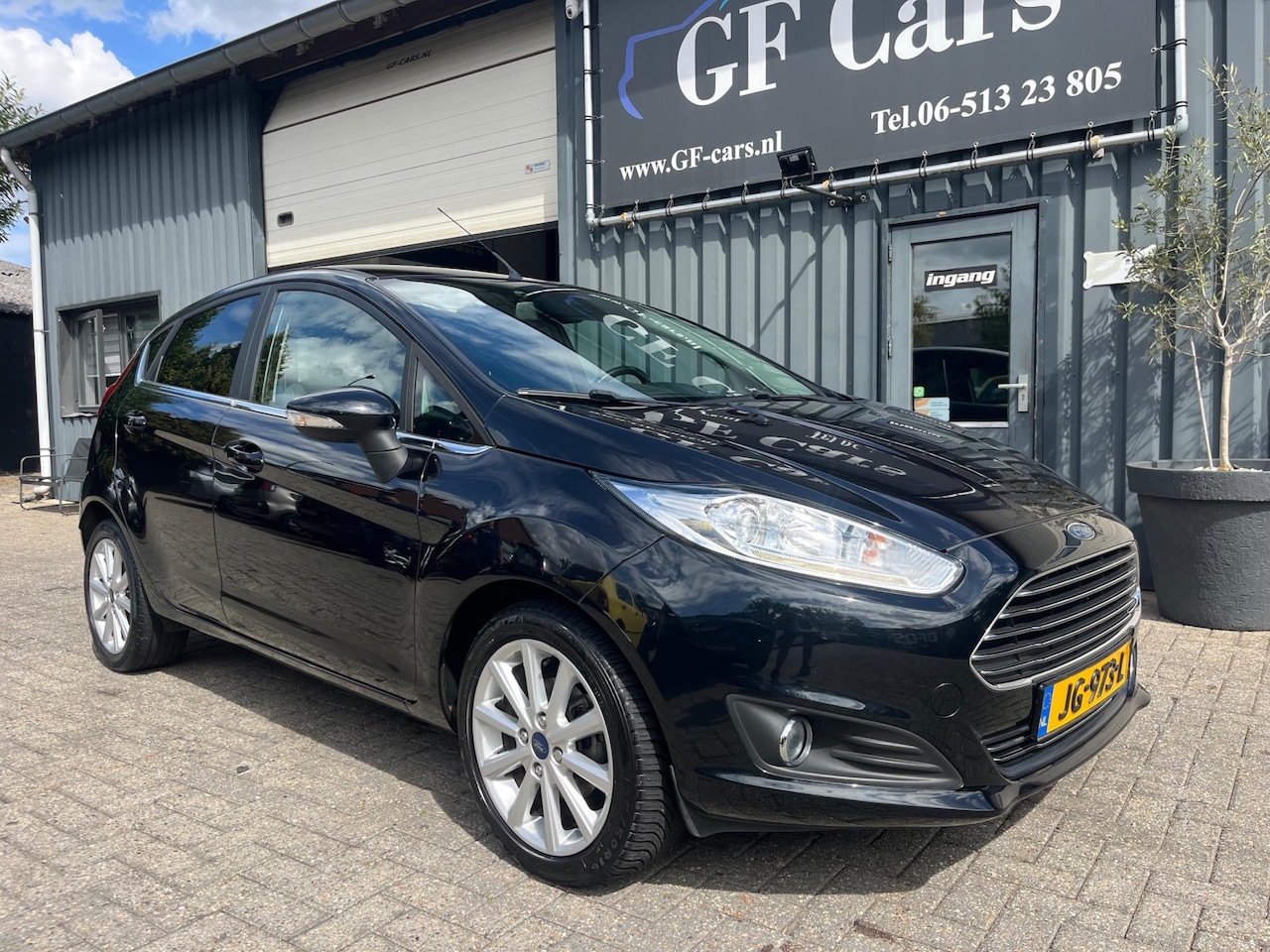 Ford Fiesta - 1.0 EcoBoost Titanium 2016 APK 1e Eigenaar! - AutoWereld.nl