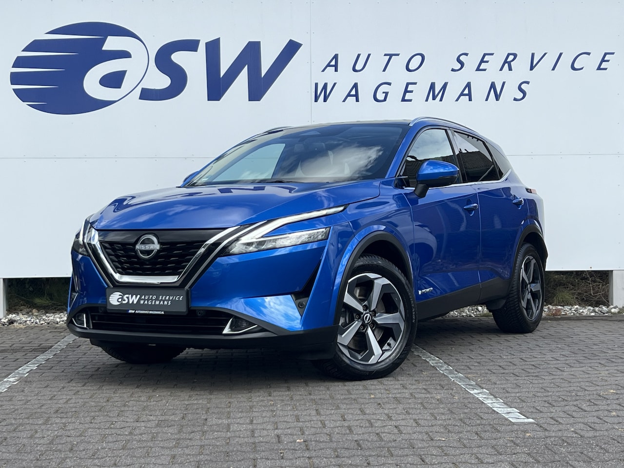 Nissan Qashqai - 1.5 e-Power Business Premium | Winter Pack | HUD | Pano | LED | 360 Camera | Carplay - AutoWereld.nl