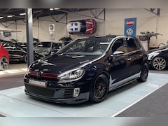 Volkswagen Golf - 2.0 TSI GTI EDITION 35