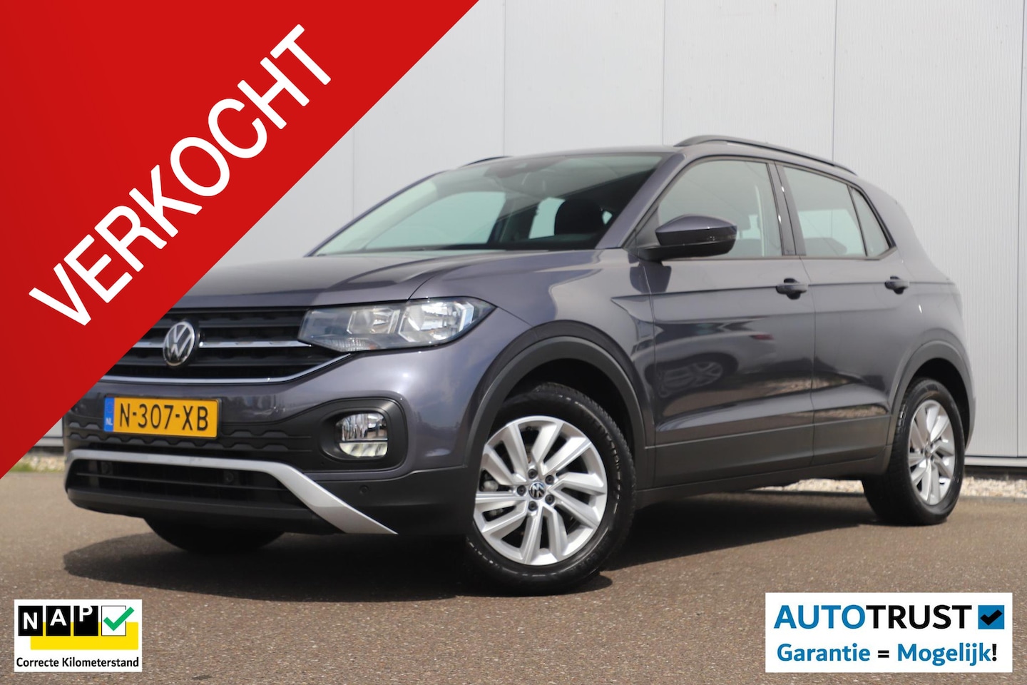 Volkswagen T-Cross - 1.0 TSI Life 110PK Trekhaak Navigatie Achteruitrijcamera Carplay Android Airco All season - AutoWereld.nl