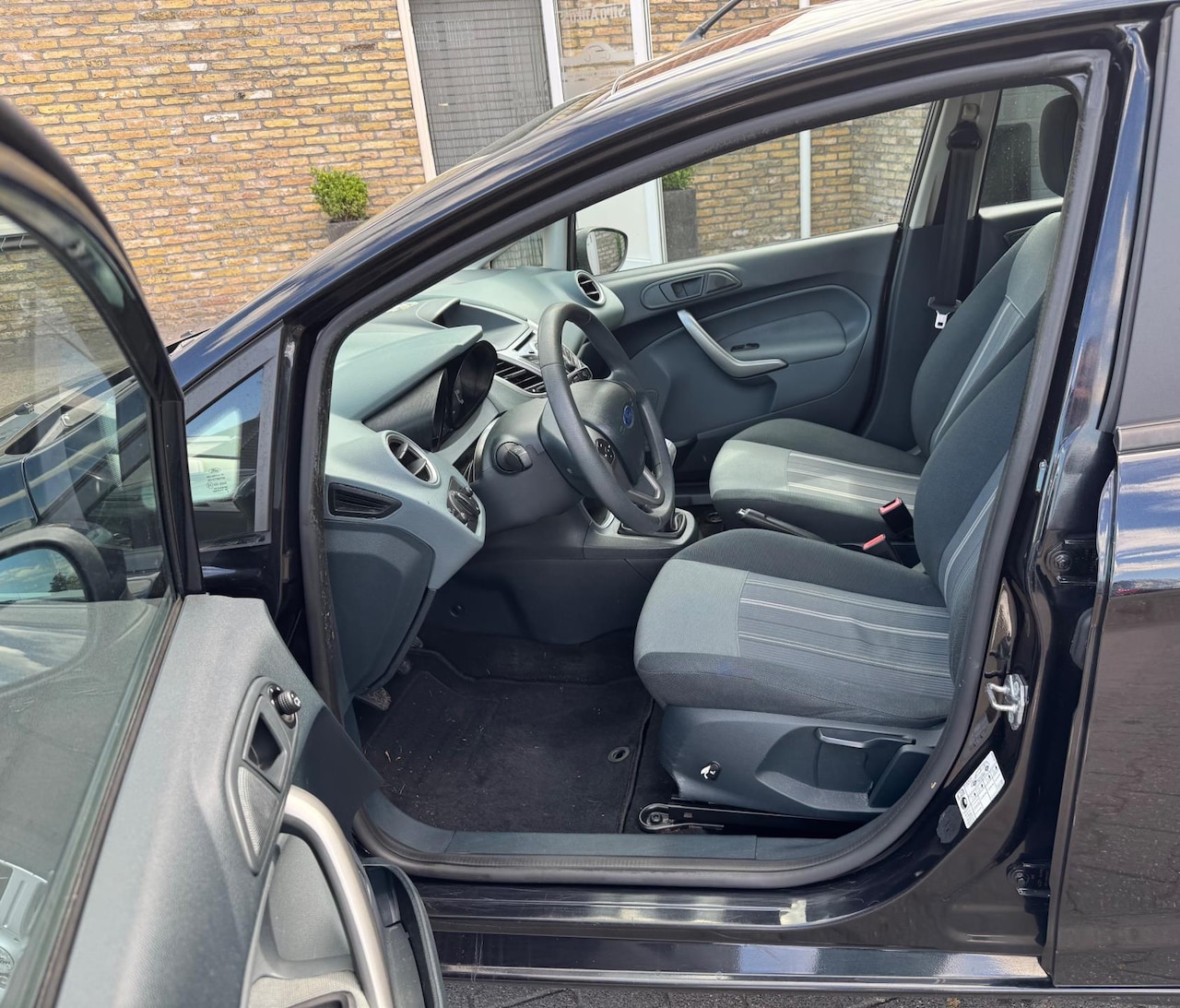 Ford Fiesta - 1.25 Trend Bj 2010 Koopje - AutoWereld.nl