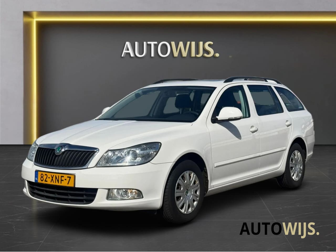 Skoda Octavia Combi - 1.2 TSI Ambition|Pano|Xenon|NL AUTO|Airco - AutoWereld.nl