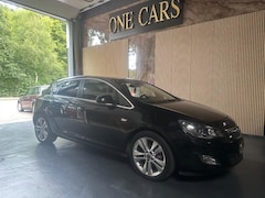 Opel Astra - 2.0 CDTi Sport AUTOMAAT LEER AIRCO TREKHAAK