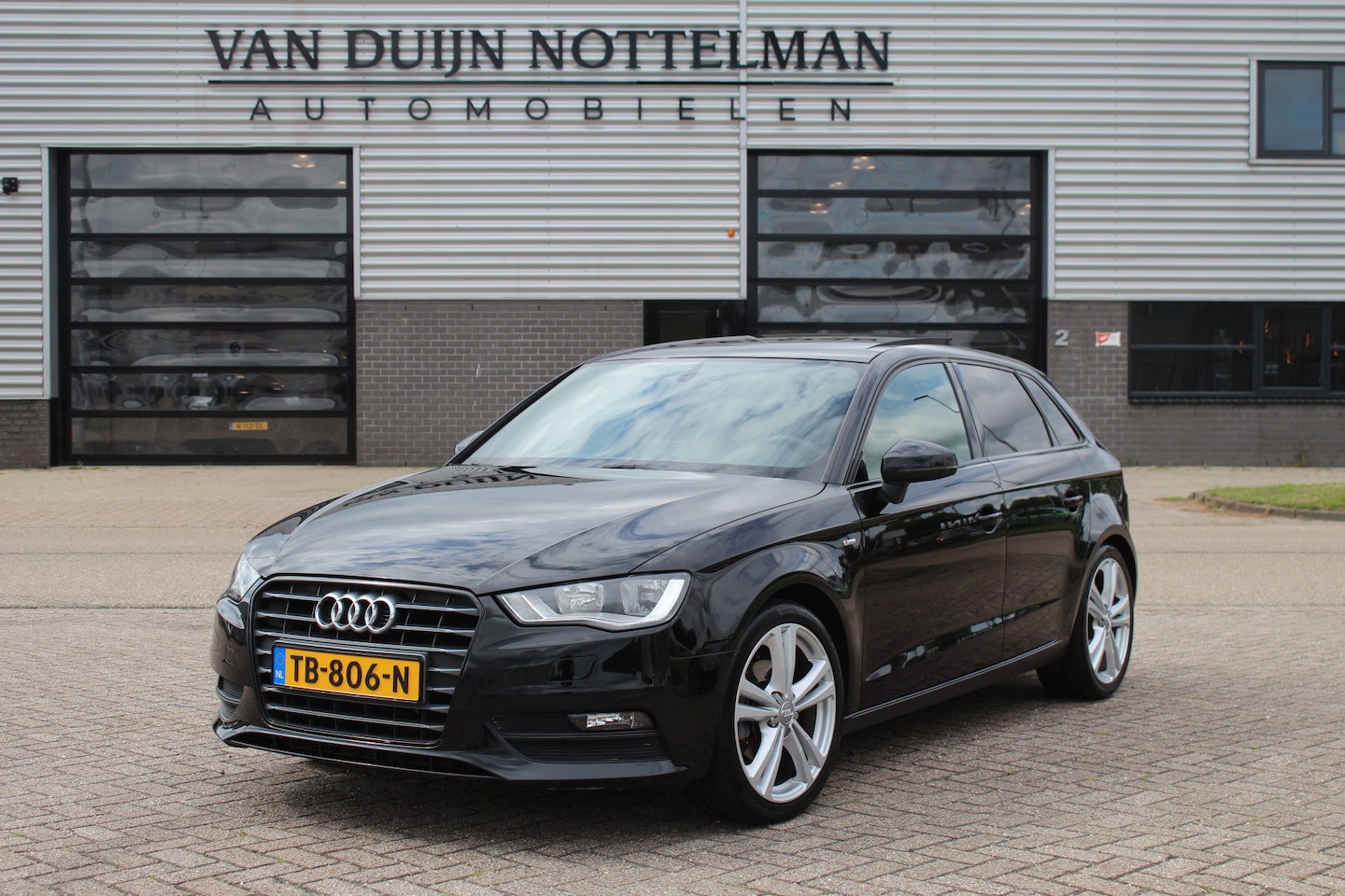 Audi A3 Sportback - 1.4 TFSI Ambition Pro Line S / S-Line / Panoramadak - AutoWereld.nl