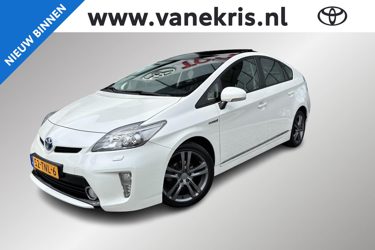 Toyota Prius - 1.8  Dynamic Business 1.8 Dynamic Business, Schuifdak, Trekhaak, Parkeersensoren, 17 inch lm velgen! - AutoWereld.nl