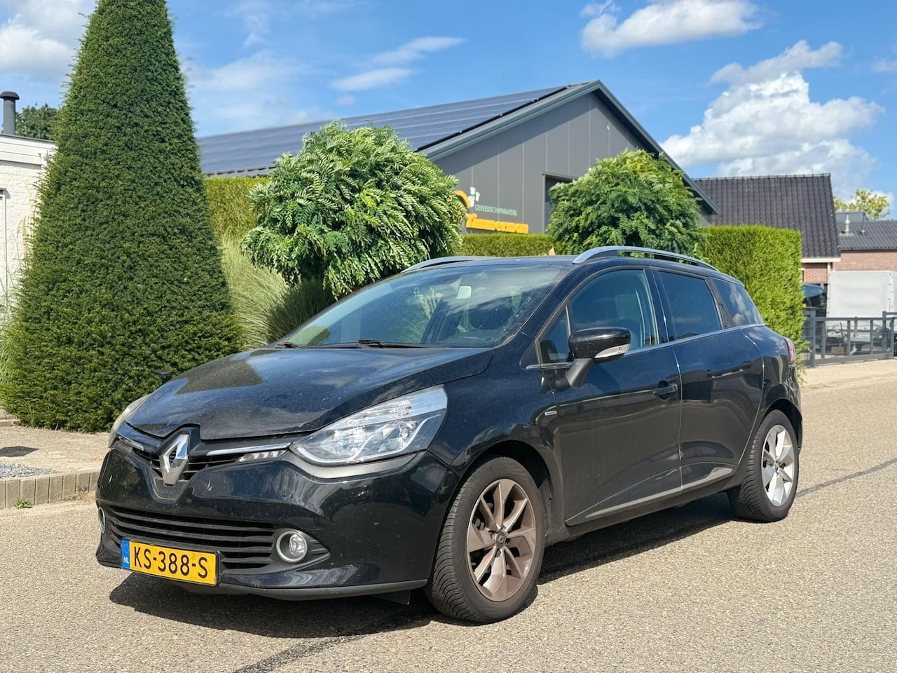 Renault Clio Estate - 1.5 dCi ECO Limited 2016 Navi/Clima/ Motordefect ! - AutoWereld.nl