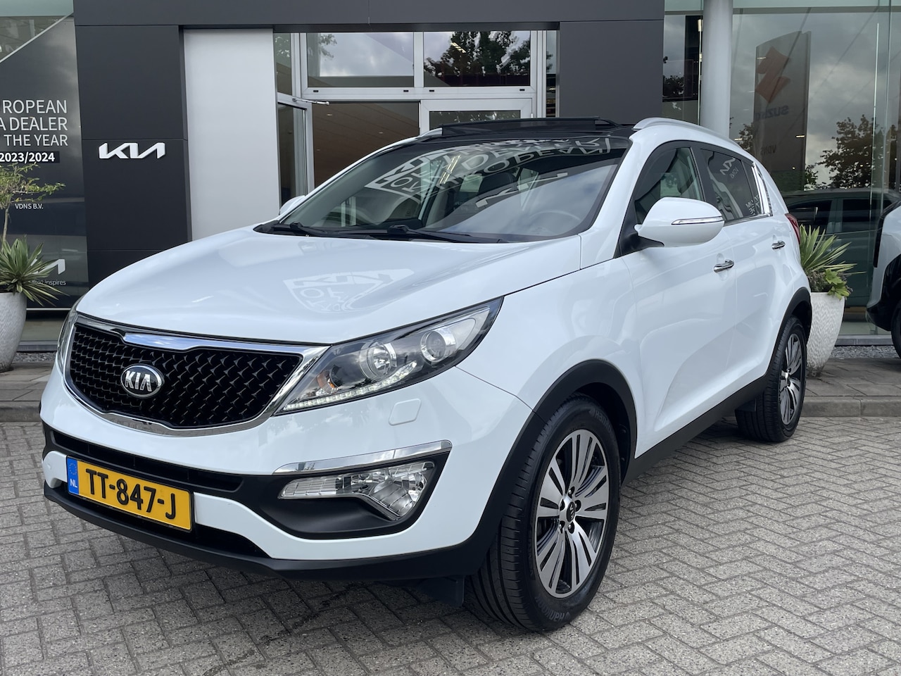 Kia Sportage - 2.0 ExecutiveLine // Automaat // 166PK // 103.000Km - AutoWereld.nl