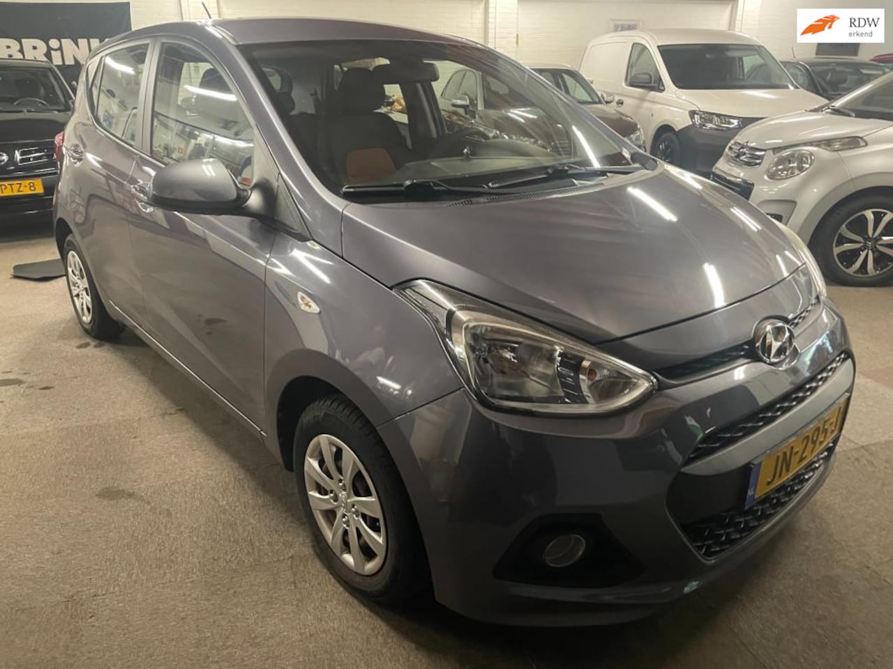 Hyundai i10 - 1.0i i-Motion Comfort 1.0i i-Motion Comfort - AutoWereld.nl