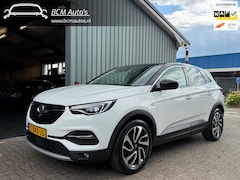 Opel Grandland X - 1.2 Turbo Ultimate |Panodak|LED Koplampen|360 Camera|Lane Assist|CarPlay|Stoel+stuurverwar