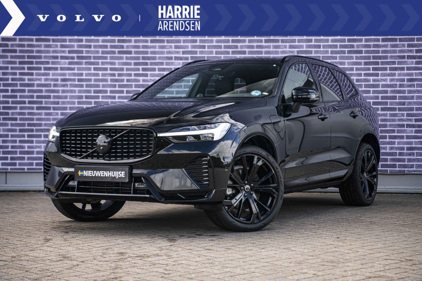 Volvo XC60 - 2.0 T6 Plug-in hybrid AWD Plus Black Edition | Bowers & Wilkins | Adaptieve Cruise | Stoel - AutoWereld.nl