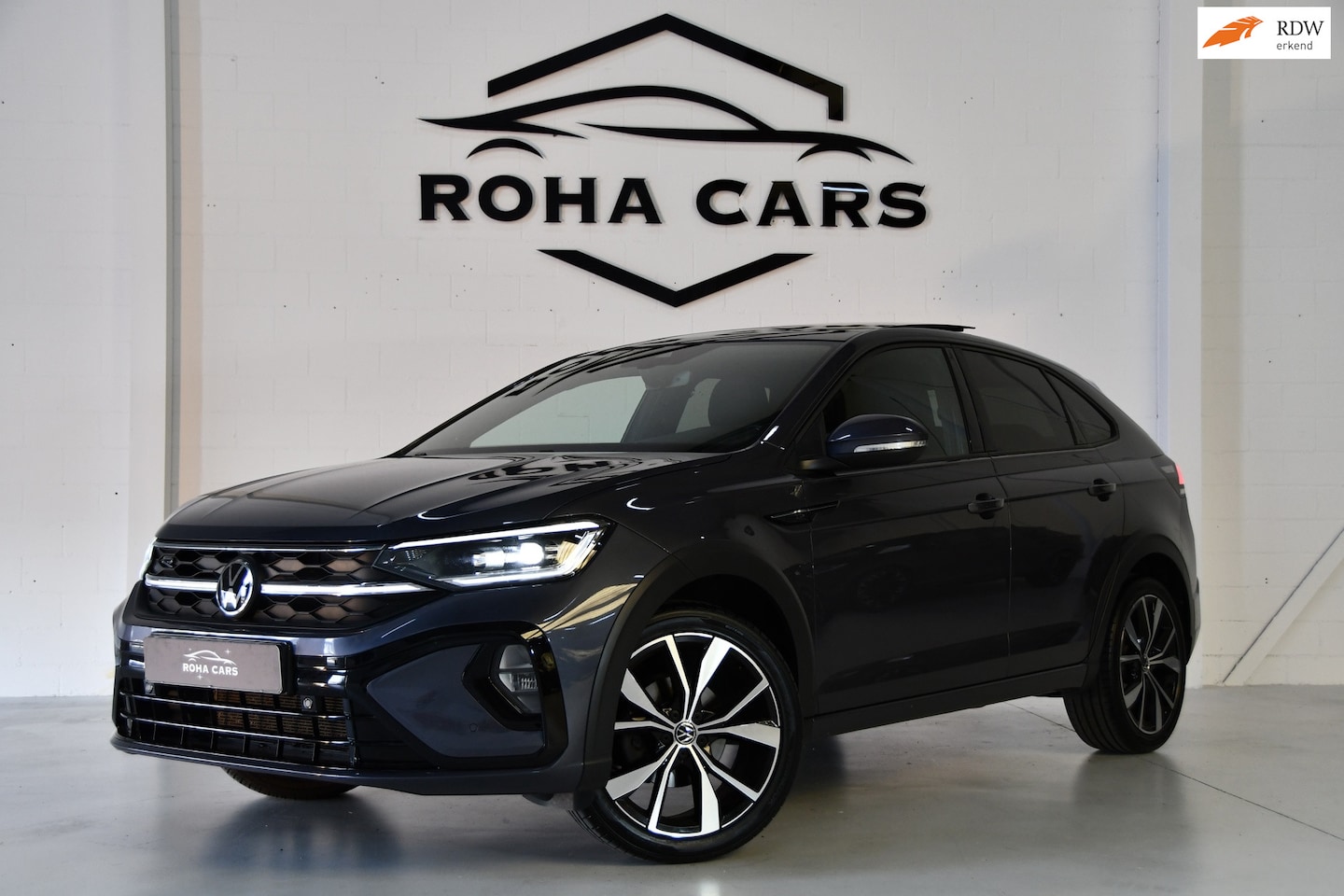 Volkswagen Taigo - 1.5 R-Line Schuifkanteldak, Apple Carplay - AutoWereld.nl