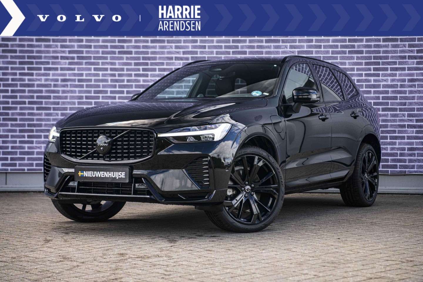 Volvo XC60 - 2.0 T6 Plug-in hybrid AWD Plus Black Edition | Bowers & Wilkins | Adaptieve Cruise | Stoel - AutoWereld.nl