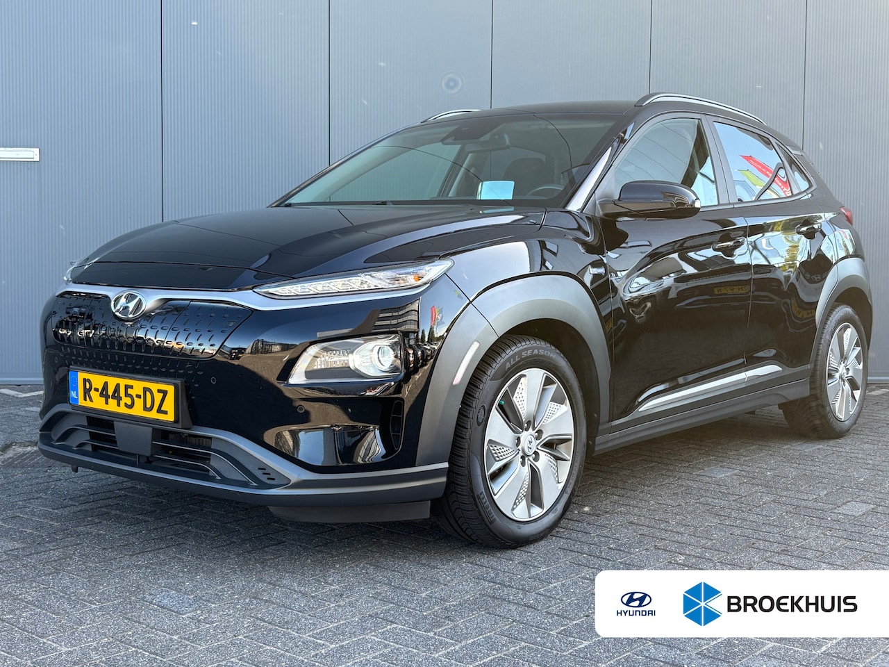 Hyundai Kona Electric - EV Fashion 64 kWh 204pk | Camera | Climate control | Carplay | Adaptive cruise control | D - AutoWereld.nl