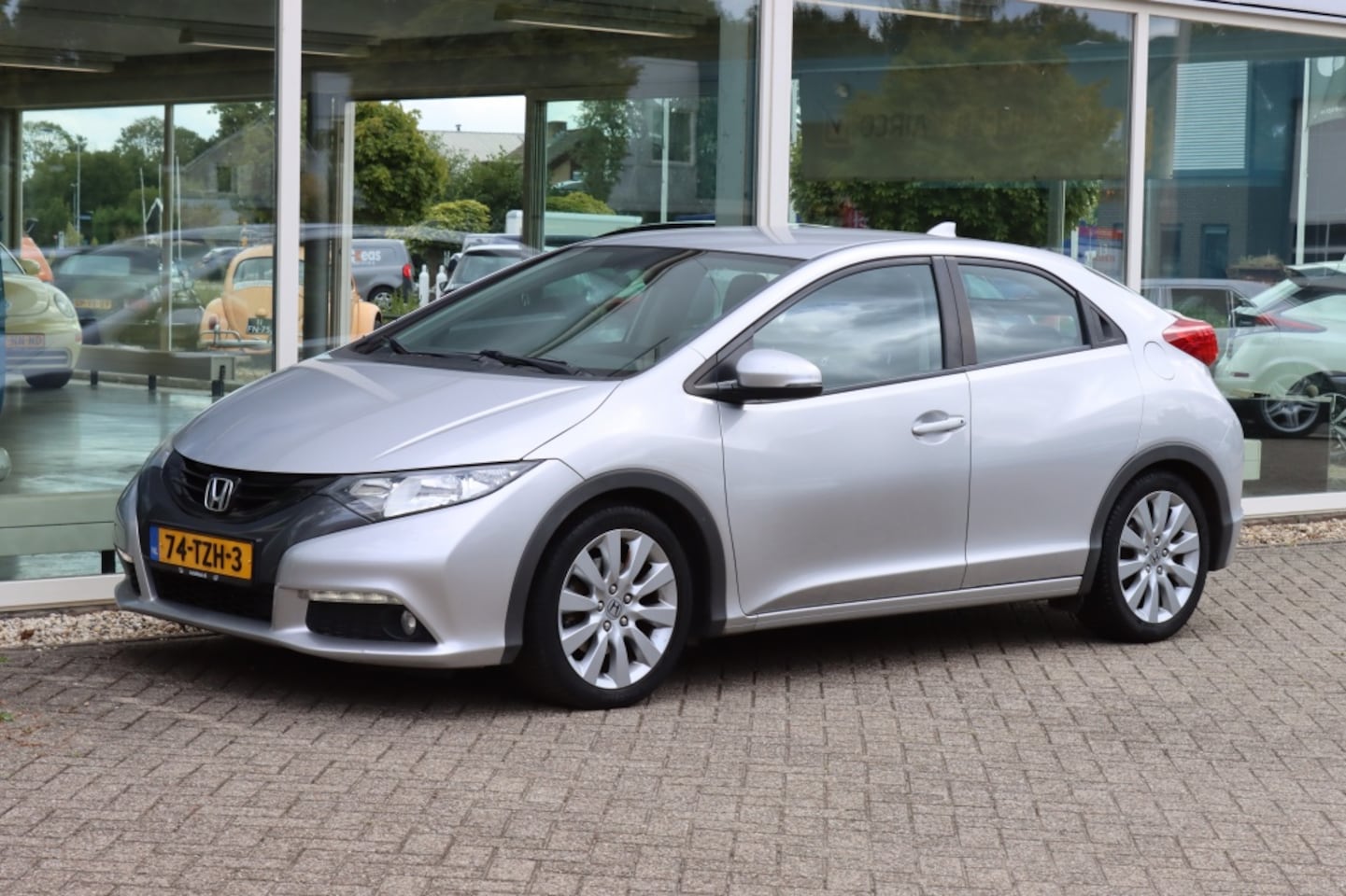 Honda Civic - 1.4 Sport Business Edition 1.4 Sport Business Edition - AutoWereld.nl