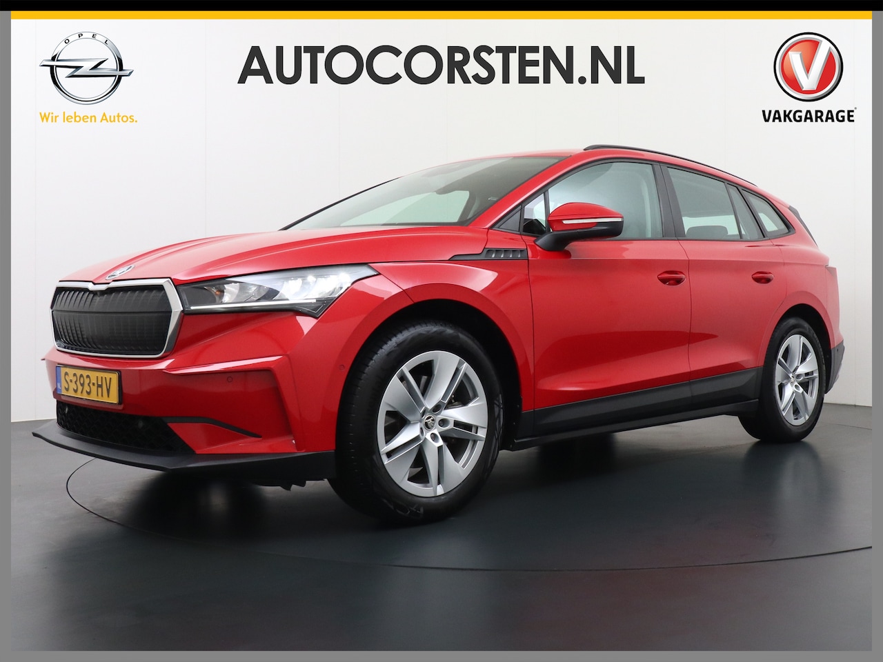 Skoda Enyaq iV - 60 180pk Trekhaak Apple Carplay Android Auto Cruise Control Camera Navi Led Lmv 19" PDC 3- - AutoWereld.nl