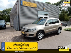 Volkswagen Tiguan - 1.4 TSI *PANODAK*NAVI*TREKHAAK