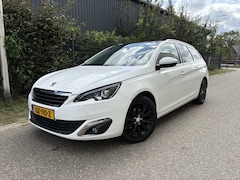 Peugeot 308 SW - 1.2 PureTech Blue Lease Premium / NAVI / CRUISE / AIRCO / PANORAMADAK