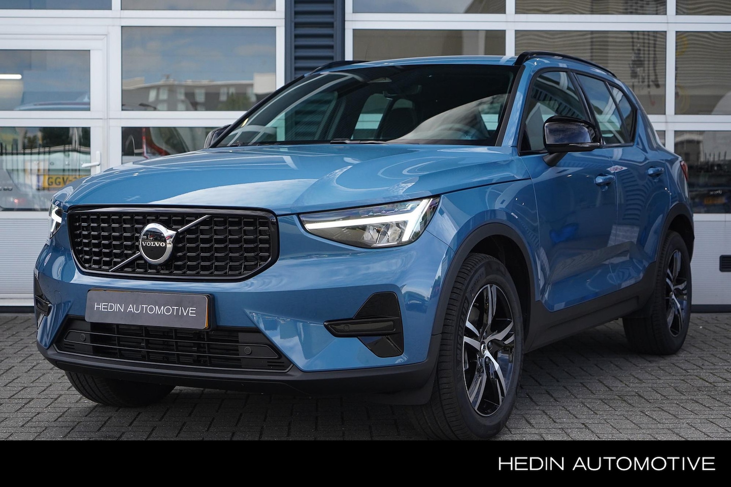 Volvo XC40 - 2.0 B4 Plus Dark 2.0 B4 Plus Dark - AutoWereld.nl