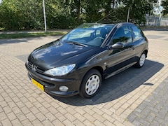 Peugeot 206 - 1.4 Forever
