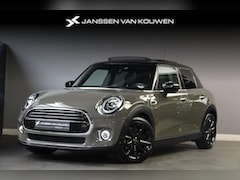 MINI Cooper - 1.5 60 Years Edition Automaat Panoramadak Stoelverwarming Groot Navi