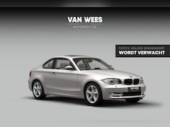 BMW 1-serie Coupé - 125i E82 High Executive | Automaat | 218pk | Dakraam | Navi | Leer | Sportstoelen | Cruise