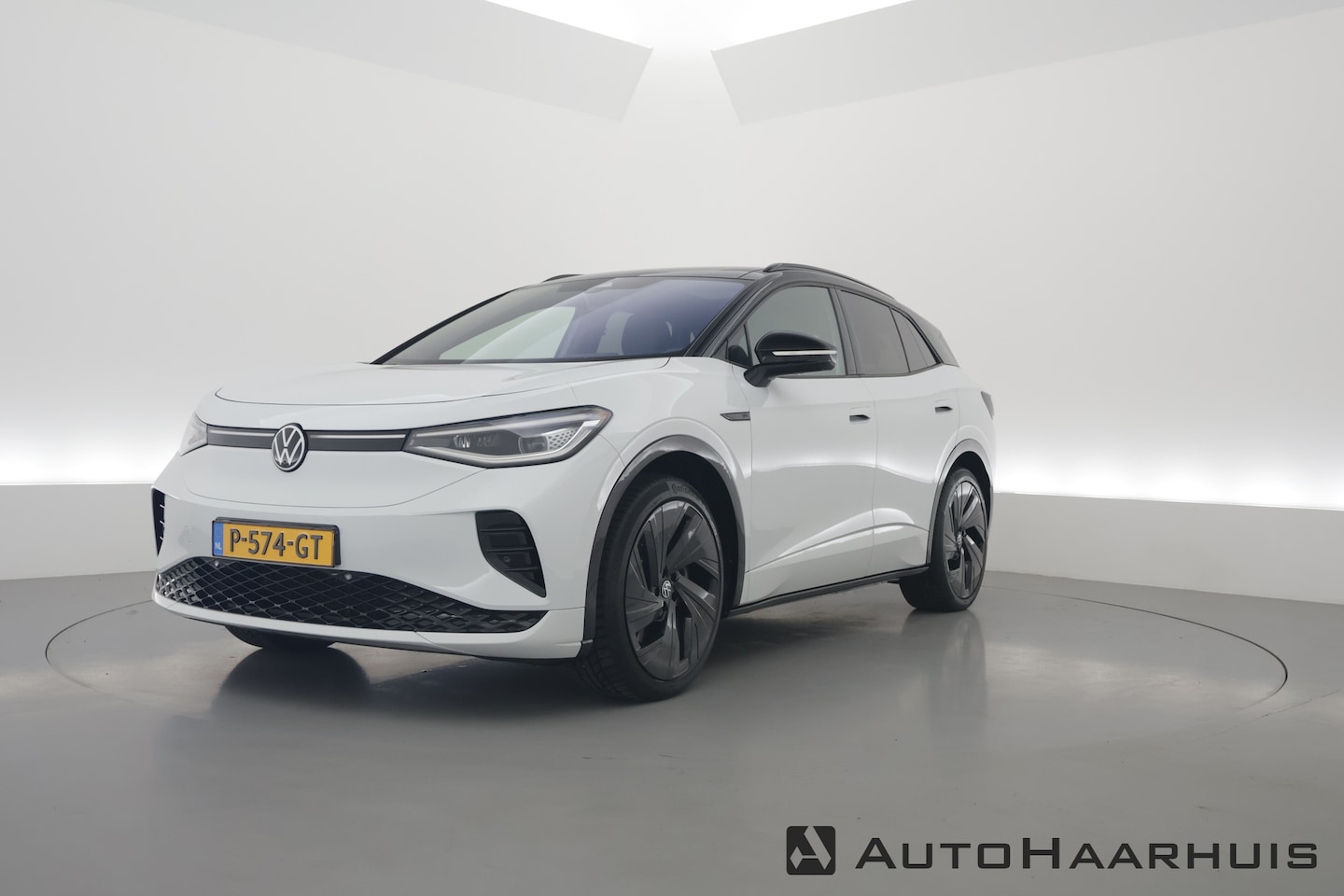 Volkswagen ID.4 - First 77 kWh | Pano | Adapt. Cruise | 360cam | IQ. Light | Warmtepomp | 21'' - AutoWereld.nl