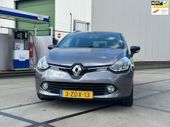 Renault Clio Estate - 1.5 dCi Night&Day R-LINK Nap Apk