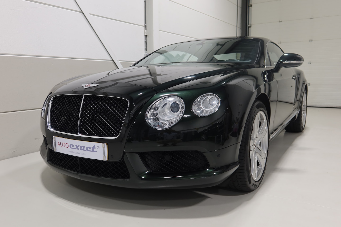 Bentley Continental GT - 4.0 V8 I Full History I - AutoWereld.nl