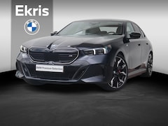 BMW i5 - M60 xDrive 84 kWh M-Sportpakket Pro/ Bowers & Wilkins/ Comfort Acces/ Driving Assistant Pr