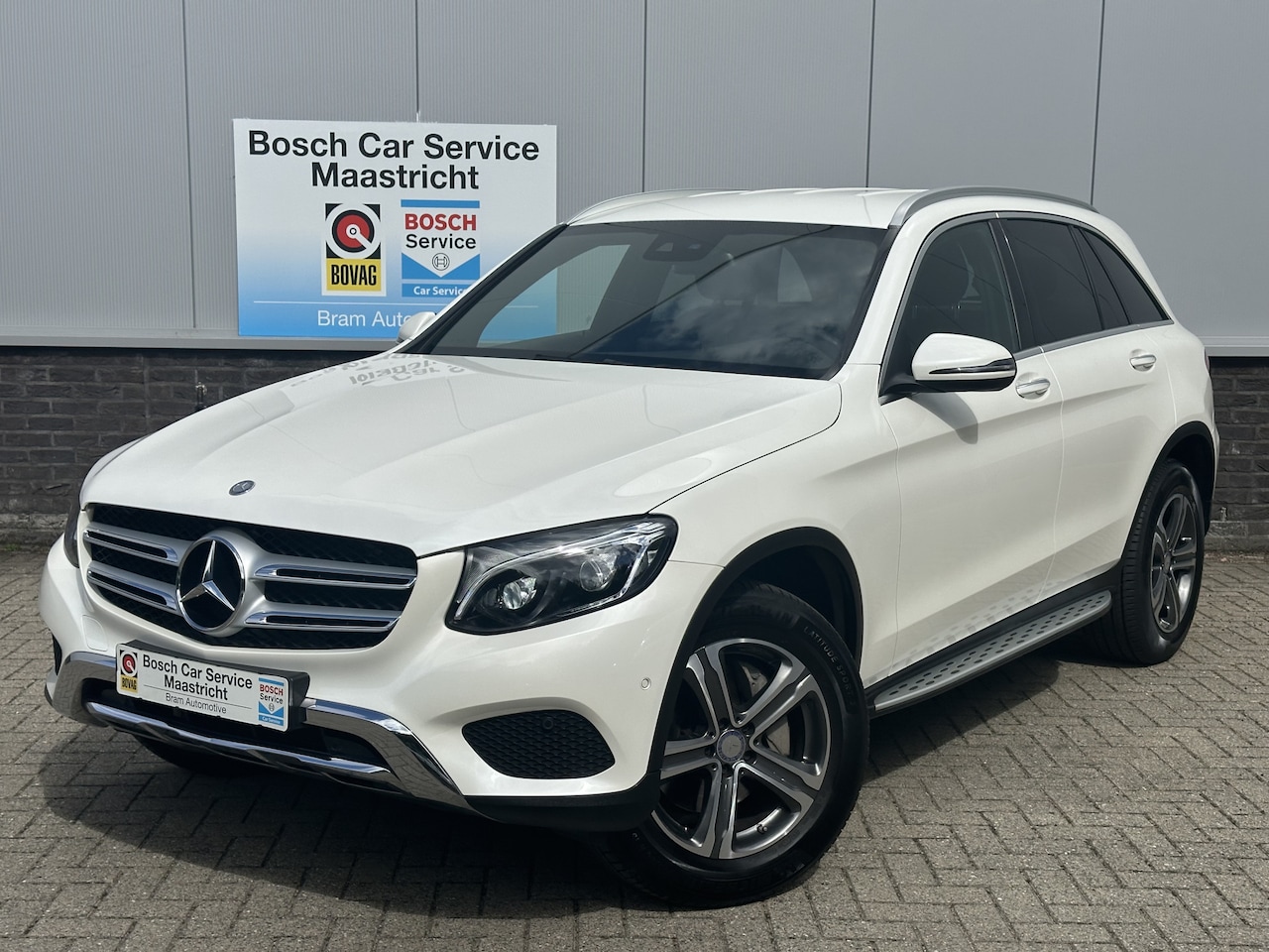 Mercedes-Benz GLC-klasse - 250 4MATIC Premium | 1ste Eigenaar | Dealer onderhouden | Unieke uitvoering - AutoWereld.nl