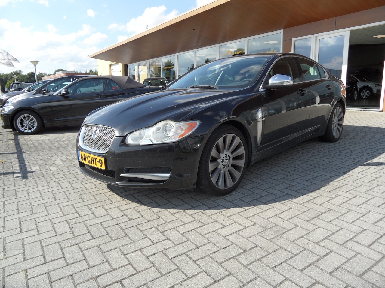 Jaguar XF - 2.7D V6 Premium Luxury 2.7D V6 Premium Luxury - AutoWereld.nl