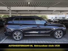 BMW X7 - xDrive40d M Sport 340 PK Grijs Kenteken ACC Trekhaak Luchtvering Head-Up Memory 21 Inch