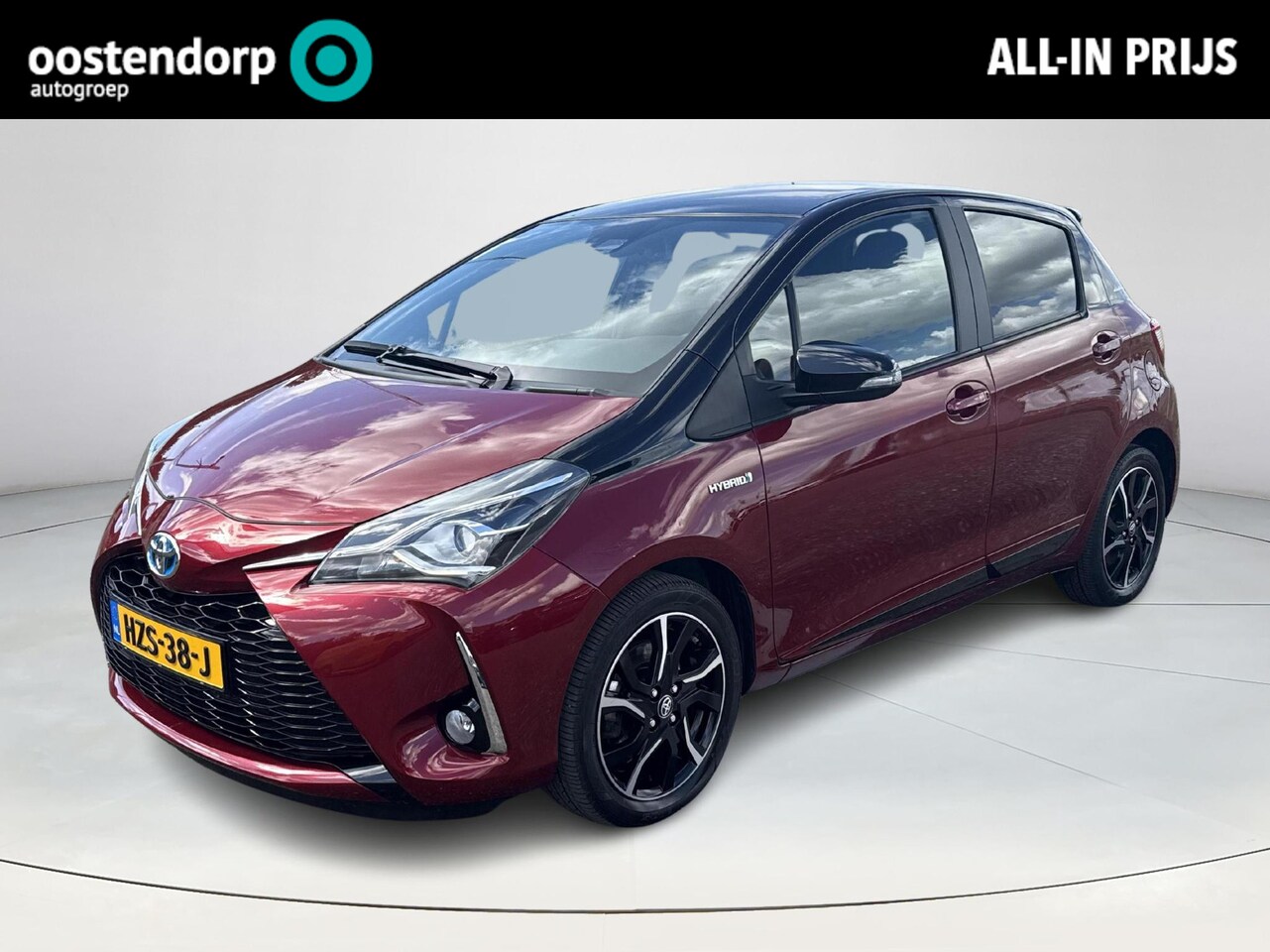 Toyota Yaris - 1.5 Hybrid Bi-Tone **NAVIGATIE/ KEYLESS/ STOELVERWARMING/ GARANTIE** - AutoWereld.nl