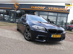 BMW 5-serie Touring - 520i | M-pakket | Digitaal Klok | PDC |