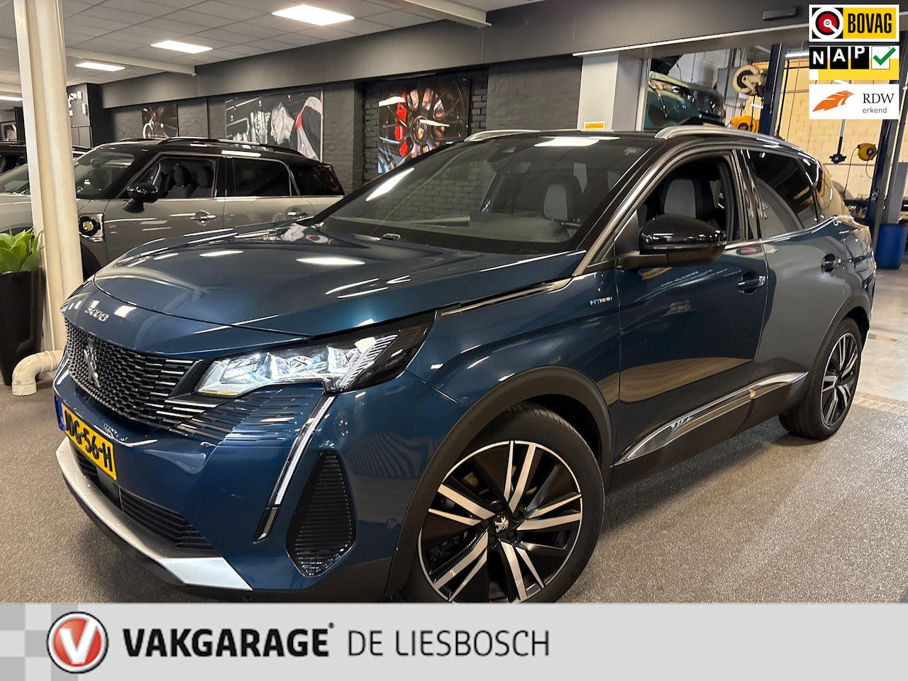 Peugeot 3008 - 1.6 HYbrid 225 GT/pano/navi/Focal audio/camera/cruise/masage/ - AutoWereld.nl