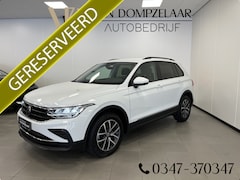 Volkswagen Tiguan - 1.5 TSI Life Business / 150PK / NAVI / STOEL-STUURVERW. / PDC / 1800KG TREKG