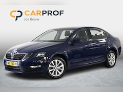 Skoda Octavia - 1.0 TSI Greentech Ambition Business Clima | Carplay | Cruise | Trekhaak | Lichtmetaal