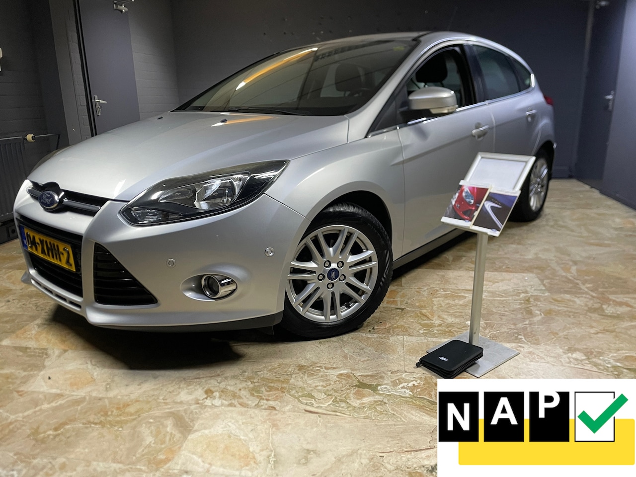 Ford Focus - 1.0 EcoBoost Titanium Clima Cruis Lm Velgen - AutoWereld.nl