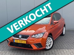 SEAT Ibiza - 1.0 TSI Style AUTOMAAT / CAMERA / CARPLAY / NAVI / CLIMA / PDC V+A