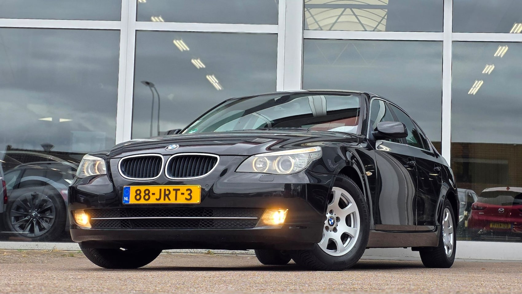 BMW 5-serie - 520i Business Line Edition I NL Auto Nieuwe APK - AutoWereld.nl