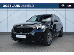 BMW X1 - xDrive23i High Executive M Sport Automaat / Panoramadak / Sportstoelen / Comfort Access /