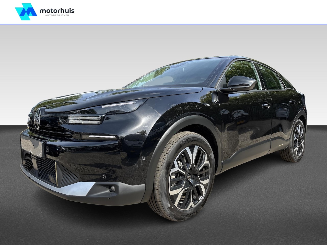 Citroën Ë-C4 - EV 54kWh Business | Perla Nera Black | Ambiance Urban Grey | Verwarmde voorruit & Mistlamp - AutoWereld.nl