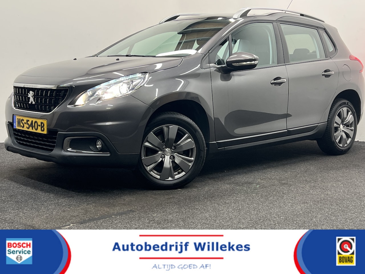 Peugeot 2008 - 1.2 PureTech Blue Lion | NAVIGATIE | TREKHAAK | CAMERA | PARKEERSENSOREN | - AutoWereld.nl