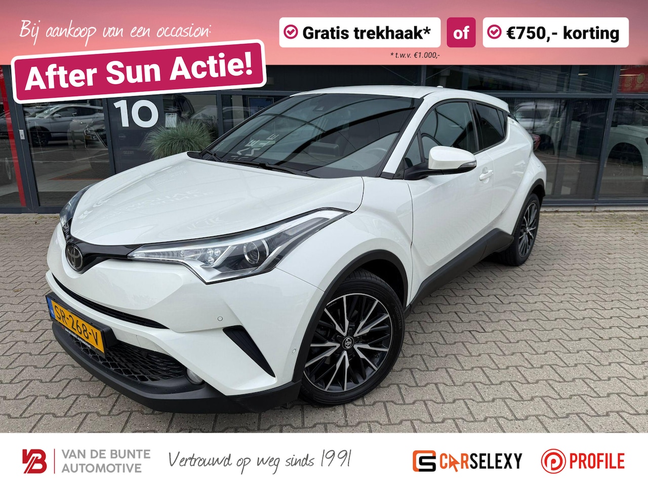 Toyota C-HR - 1.2 Executive *Trekhaak & ACC* - AutoWereld.nl