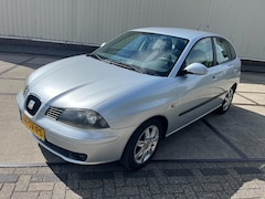 SEAT Ibiza - 1.4-16V Sensation airco nieuwe apk