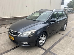 Kia Cee'd Sporty Wagon - 1.4 CVVT Navigator Plus Pack