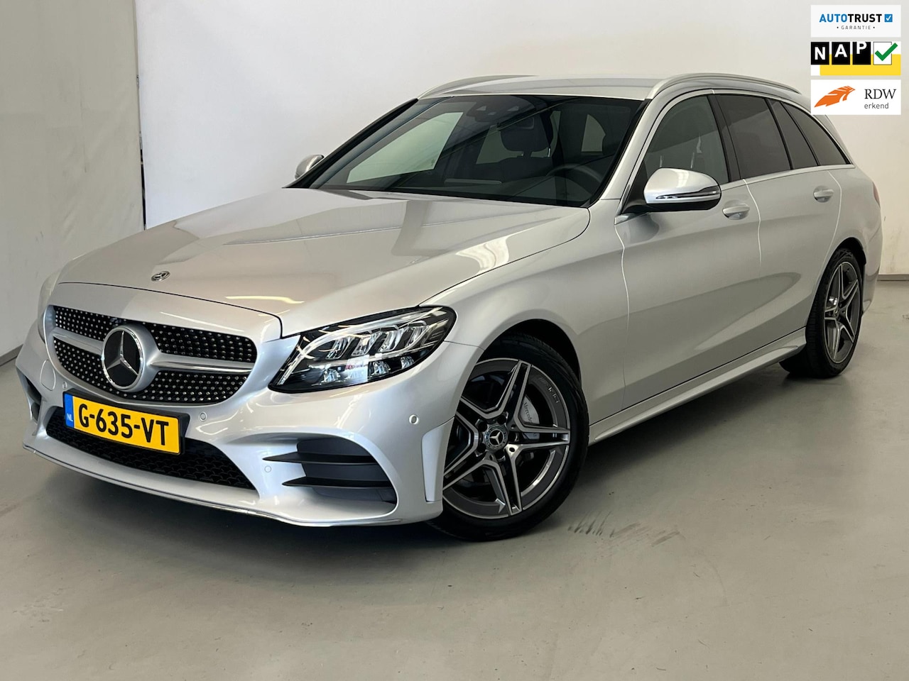 Mercedes-Benz C-klasse Estate - 180 / AMG / NL-auto / Leder / Distronic - AutoWereld.nl