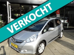 Honda Jazz - 1.4 Hybrid Elegance // VOLLEDIG ONDERHOUDEN /INCL AFLEVERING 12 MAANDEN BOVAG GARANTIE EN
