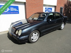 Mercedes-Benz E-klasse - 220 CDI Classic bj 2001 + apk 7-1-2026